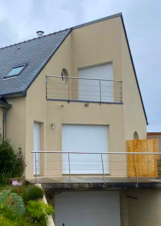 Nettoyage et peinture façade -  l’entreprise LE COUVREUR FINISTÉRIEN basé sur Ergué-Gabéric, intervient dans les meilleurs délais sur QUIMPER et les alentours ainsi que dans tout le Finistère (29) … : artisan peintre : Nettoyage, démoussage, traitement anti mousse et ravalement peinture façade boiserie ferronnerie,  imperméabilisation façade. ... Intervention sur QUIMPER et les alentours ainsi que dans tout le Finistère (29)